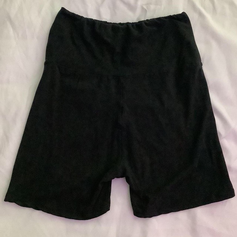 black biker shorts